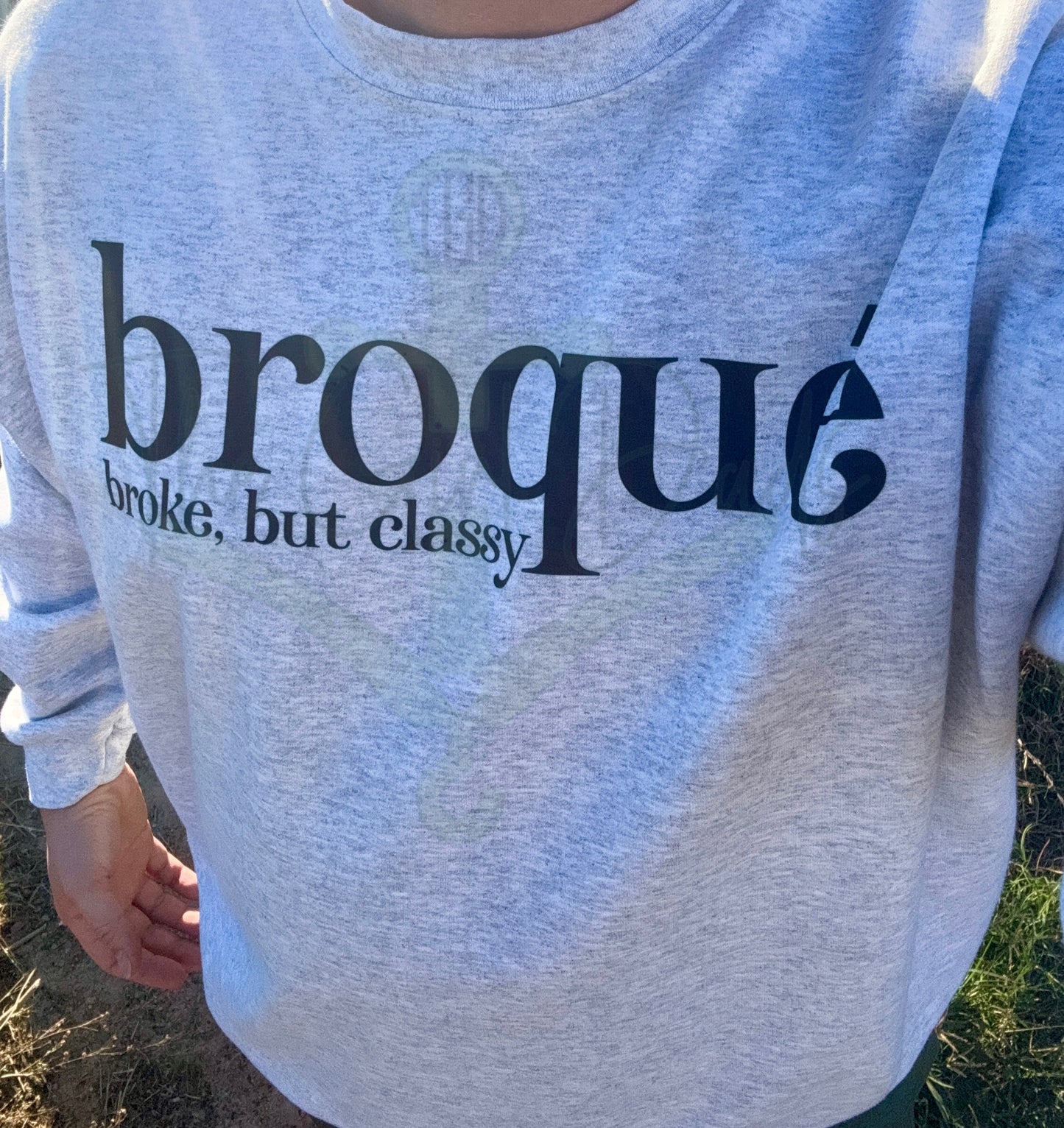 Broquè Broke, But Classy Top Design