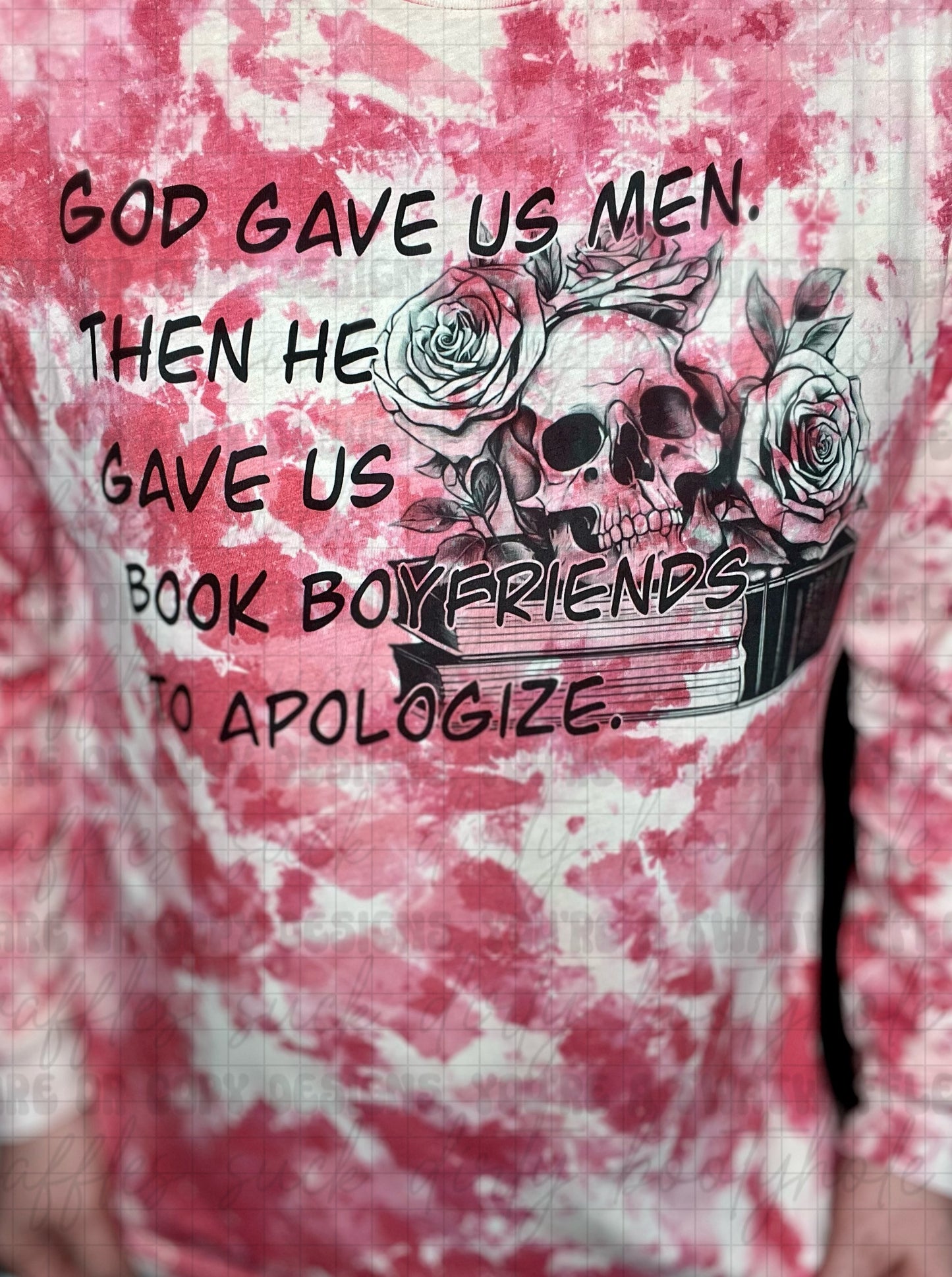 *EXCLUSIVE* Book Boyfriends To Apologize Skull Top Design