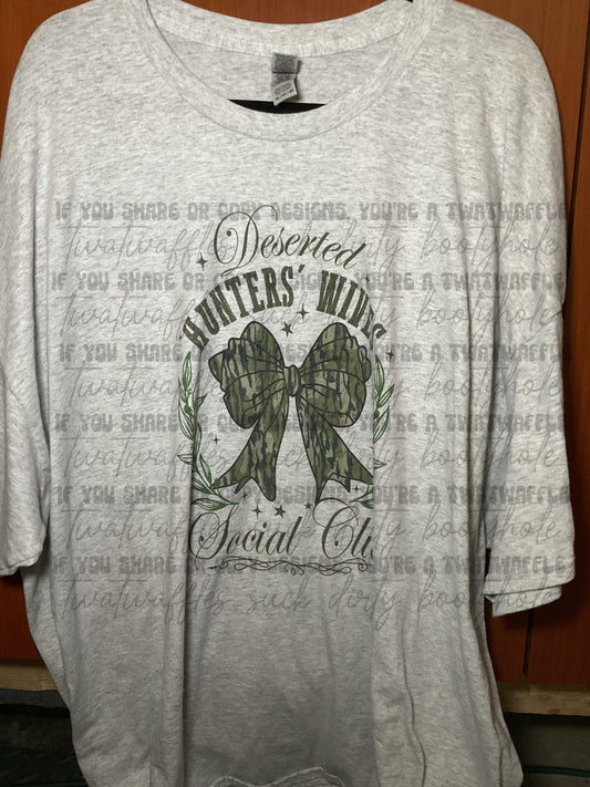 RTS Adult 4XL Ash T-Shirt Deserted Hunter Wives Social Club