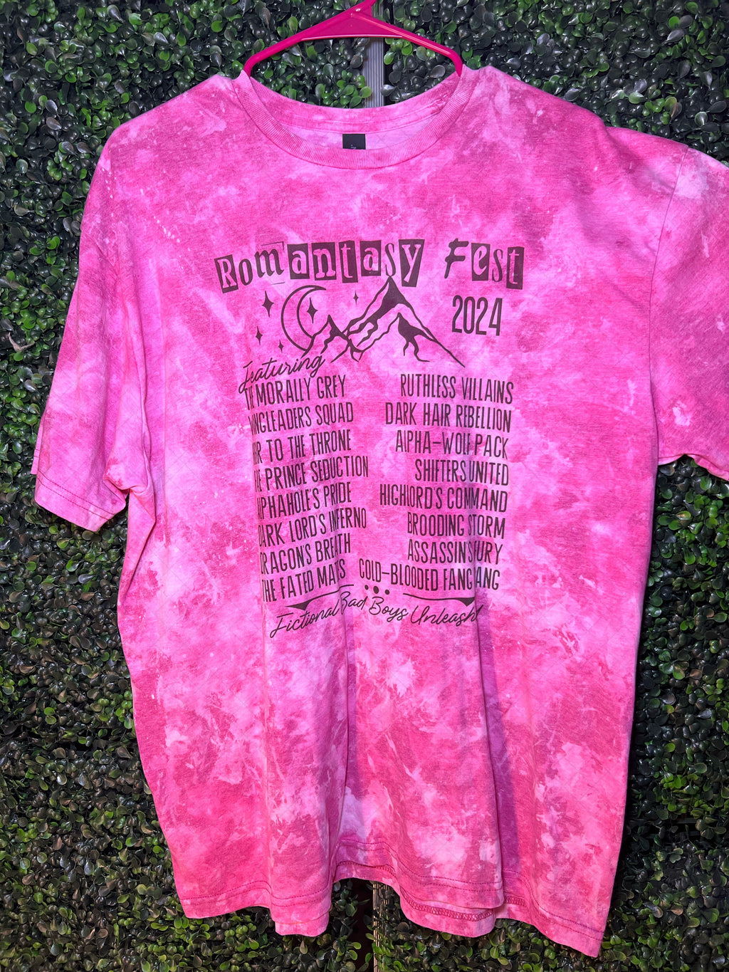 RTS Adult XL Bleach Berry T-Shirt Romantasy Fest