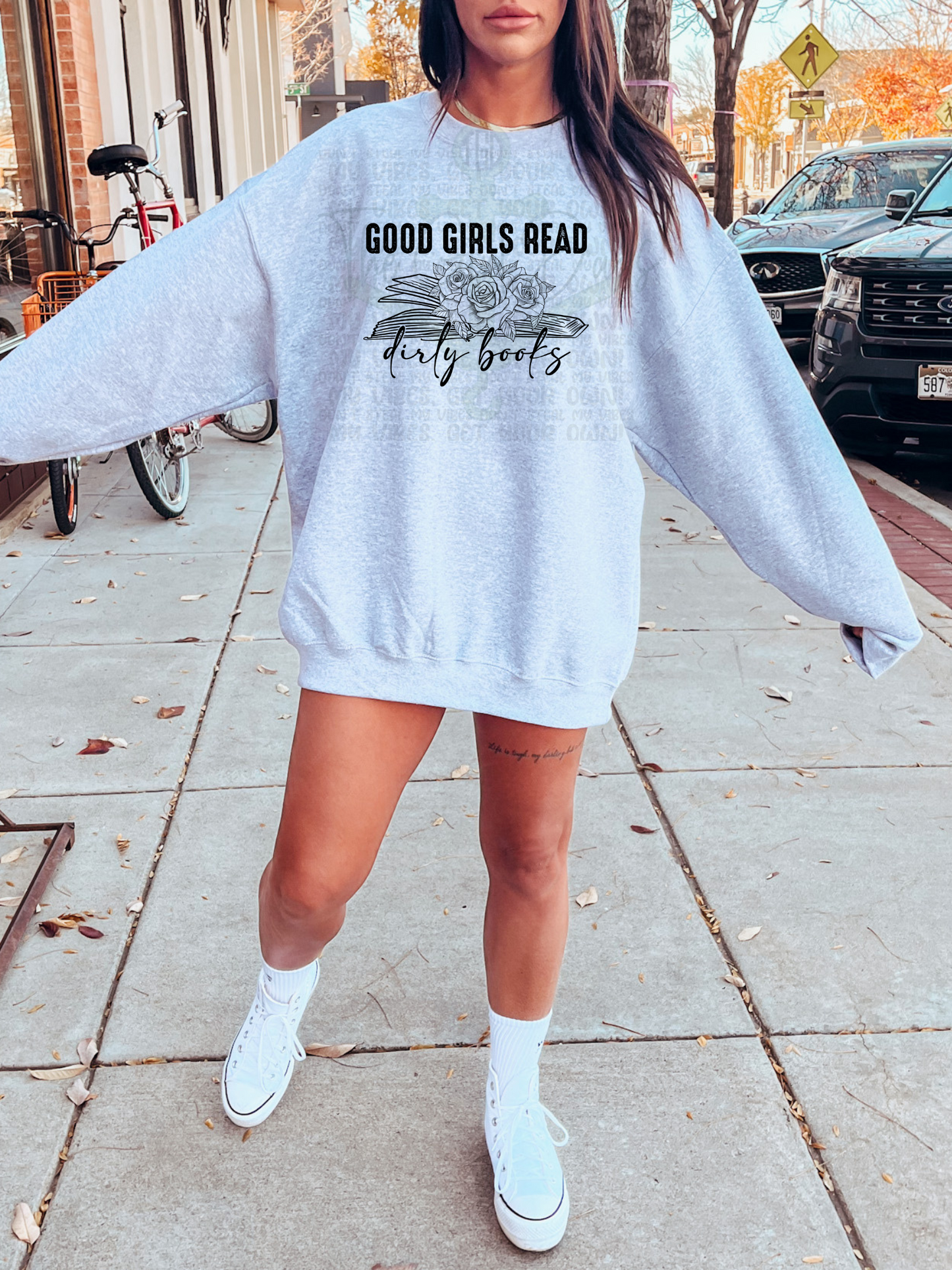 Good Girls Read Dirty Books Top Design