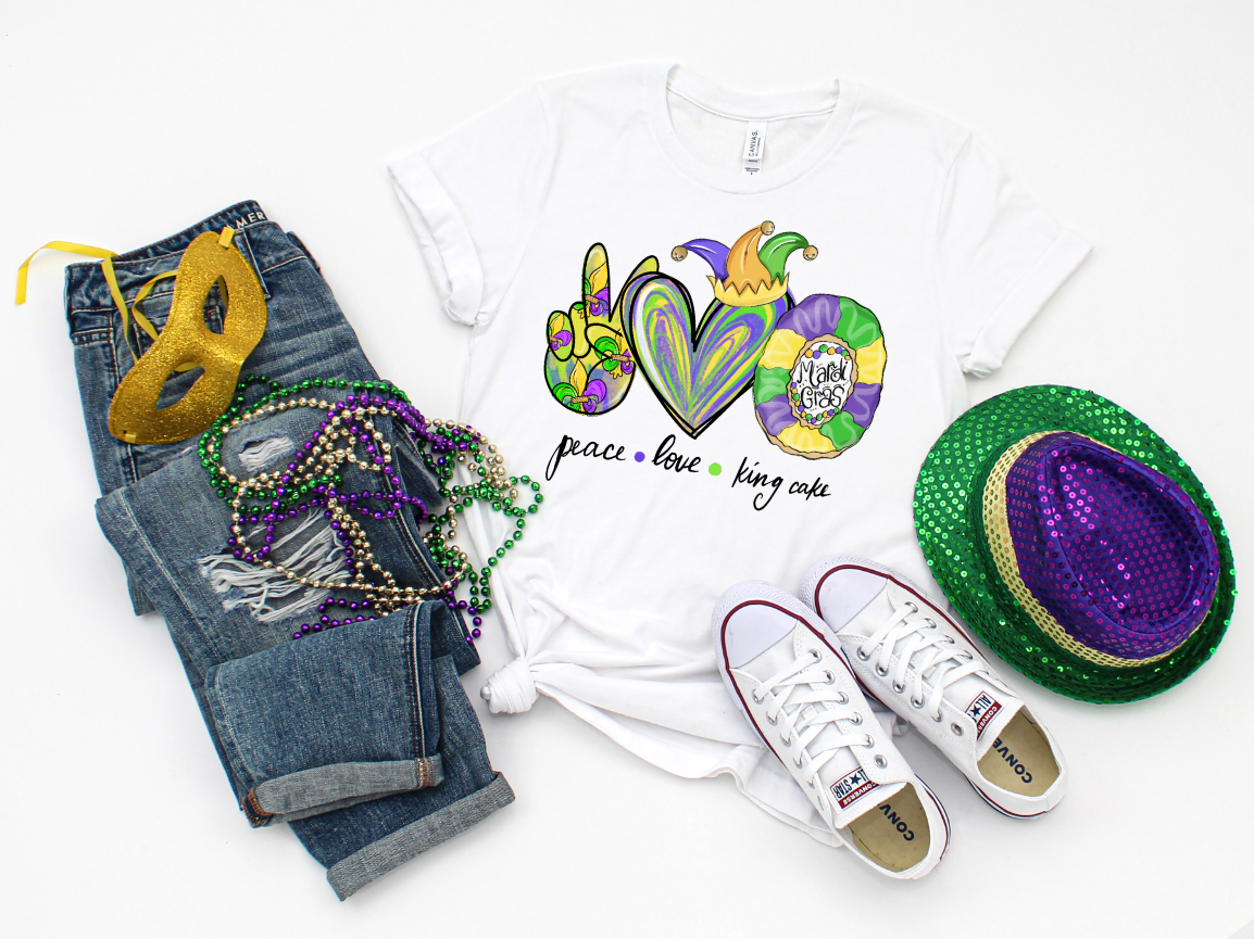 Peace Love King Cake Top Design